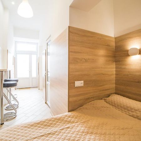 Smart Apartments Lviv Exterior photo